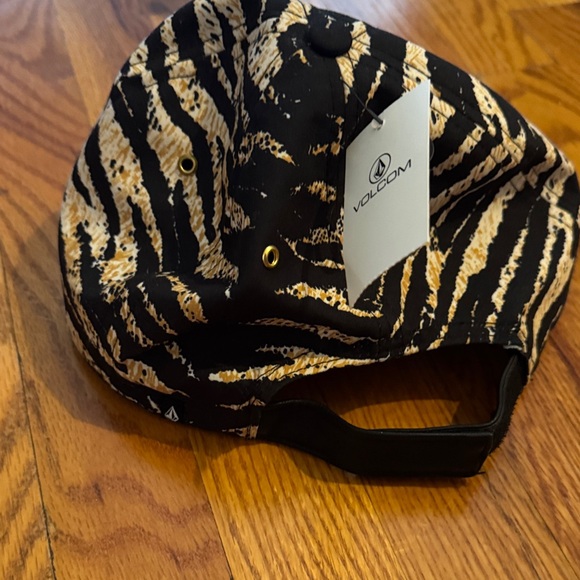 Volcom Zebra and Floral Patterned Cap - Picture 2 of 2